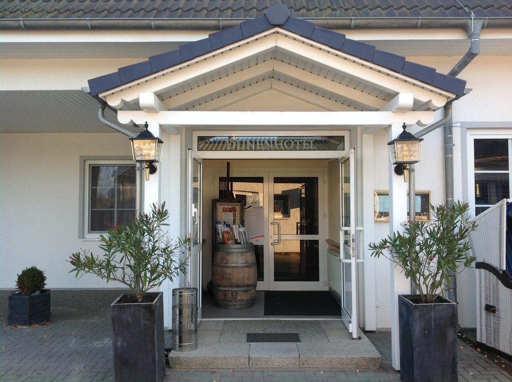 顿阿米尔酒店 罗斯托克 外观 照片